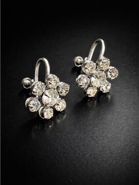 Vintage Rhinestone Cluster Screw Back Earrings Silver Tone Floral Sparkle